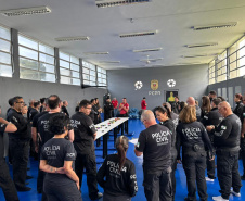 PCPR prepara servidores para uso de armas não letais durante o Verão Maior Paraná