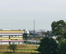 APÓS SEMANA DE CALOR INTENSO, 2026 CHEGA COM CHUVA E TEMPERATURAS MAIS AMENAS AO PARANÁ