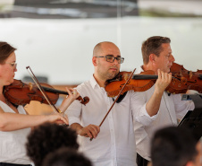 Encerramento da série “Mostly Mozart” leva música clássica a 800 pessoas no MON