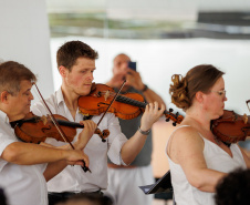 Encerramento da série “Mostly Mozart” leva música clássica a 800 pessoas no MON