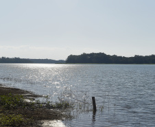 IAT emitiu 2.548 outorgas para o uso da água no Paraná em 2025