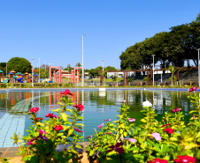 Governo do Estado, por meio do Instituto Água e Terra, entregou 22 novos parques urbanos em 2025.