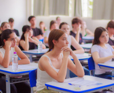 Cerca de 14 mil candidatos realizam o PSS 2025 da UEPG