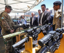 O governador Carlos Massa Ratinho Junior lançou nesta quarta-feira (10), em Curitiba, a nova etapa do Programa Olho Vivo, que marca o início da integração de tecnologias de Inteligência Artificial (IA) ao sistema estadual de videomonitoramento.