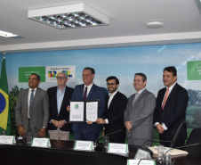 Paraná será responsável pelo banco brasileiro de antígenos e vacinas contra febre aftosa