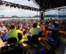 Palcos Sunset: divulgado o resultado provisório do edital para artistas paranaenses