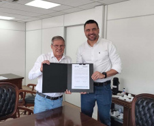 Parceria entre Lottopar e Cohapar garante R$ 10 milhões para subsidiar o valor de entrada a 500 famílias