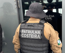 Secretaria de Segurança leva serviços à população da Ilha das Peças durante ação da Missão Paraná IV