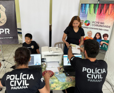 Secretaria de Segurança leva serviços à população da Ilha das Peças durante ação da Missão Paraná IV