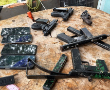PMPR apreende mil celulares durante operação contra quadrilha em Londrina