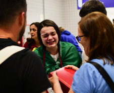 Ganhando o Mundo Agrícola: emoção e alegria marcam retorno dos estudantes após semestre nos EUA
