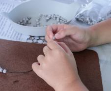 SEMIPI: Oficinas de artesanato movimentam o litoral durante o Verão Maior Paraná