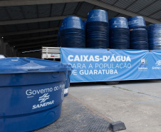 Sanepar entrega 1.500 caixas-d’água para atender famílias no Litoral
