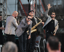 Palco Sunset - Big Time Orquestra