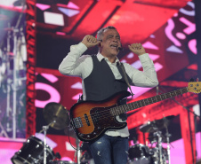 O grupo Roupa Nova durante a apresentacao do seu show dentro da programacao do Verao Maior Parana, em Matinhos - 15/02/2026 - Foto: Geraldo Bubniak/AEN