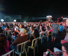 O grupo Roupa Nova durante a apresentacao do seu show dentro da programacao do Verao Maior Parana, em Matinhos - 15/02/2026 - Foto: Geraldo Bubniak/AEN