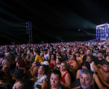 O cantor Eduardo Costa  