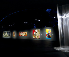 Última semana da exposição “Através”, da artista Mariana Palma