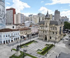 Cultura, história e arquitetura: roteiros que encantam turistas no Paraná