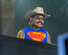 Shows Jiraya Uai e Gustavo Mioto