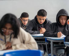 Enem 2025: resultado divulgado nesta sexta envolve mais de 72 mil estudantes da rede estadual do Paraná