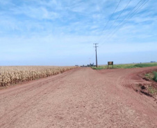 estrada ligando Mamborê ao distrito de Guarani,