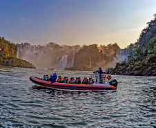 Turismo do Paraná gera 7,8 mil empregos formais até novembro de 2025, aponta Caged