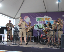 Nem a chuva afasta o público: Banda da PMPR agita o Palco Sunset em Shangri-lá
