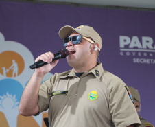 Nem a chuva afasta o público: Banda da PMPR agita o Palco Sunset em Shangri-lá