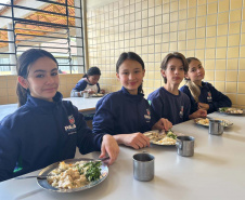 Fundepar realiza audiência pública sobre licitações da alimentação escolar para 2026