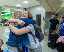 DESEMBARQUE GANHANDO O MUNDO