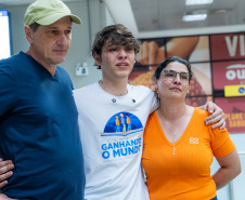 DESEMBARQUE GANHANDO O MUNDO