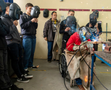 Educação profissional escolas estaduais reabrem matrículas para cursos técnicos no Paraná