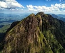 Sesa alerta sobre cuidados essenciais para quem frequenta áreas de mata no verão