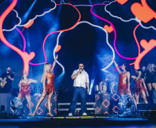 JEITO MOLEQUE E BELO