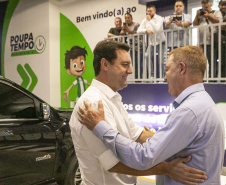Mais praticidade: governador inaugura Poupatempo Paraná em Colombo