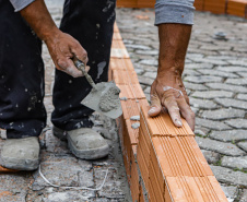 Setor de serviços do Paraná cresceu de 2,5% de janeiro a novembro de 2025, aponta IBGE