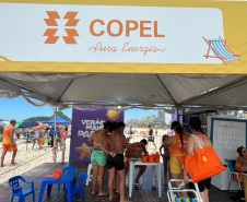 Copel leva orientação e serviços às praias no Verão Maior Paraná