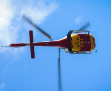 Com direito a banho de mangueira, Corpo de Bombeiros realiza mais de 17 mil atendimentos no final de semana