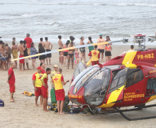Helicóptero Arcanjo 01 eleva padrão de resgates no Litoral durante o Verão Maior Paraná