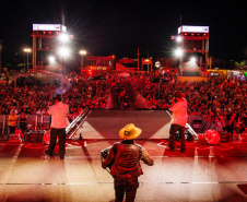 Show Leo e Raphael e Murilo Huff