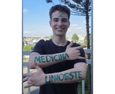 Vaga na universidade garantida: resultado do Aprova Paraná Universidades realiza sonho de estudantes paranaenses