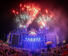 Zezé Di Camargo e Luciano  - Verao Maior Parana