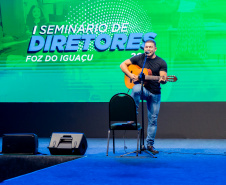 Secretaria da Educação reúne diretores da rede estadual para debater recomposição da aprendizagem e família na escola