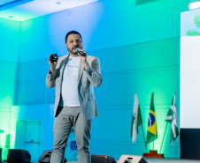 Secretaria da Educação reúne diretores da rede estadual para debater recomposição da aprendizagem e família na escola