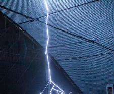 Fwd: Novo miniauditório do MON é inaugurado com exposição de fotos de Dico Kremer