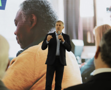 Estado vai capacitar dois mil servidores para atuarem em contratações públicas