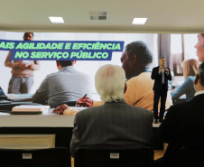 Estado vai capacitar dois mil servidores para atuarem em contratações públicas