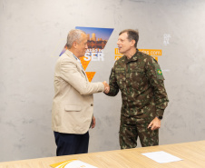 Exército e Copel firmam parceria para economizar energia elétrica em 25 organizações militares