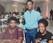 Estudante surdo da rede estadual conquista 1º lugar em Educação Física na UEM pelo Aprova Paraná